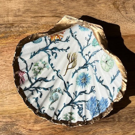 Coastal Coral Trinket Shell