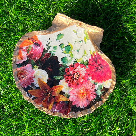Country Bouquet Trinket Shell