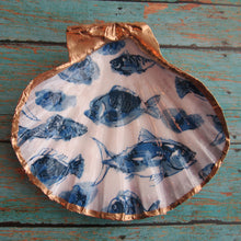 Load image into Gallery viewer, Mermaid Trinket Shell XL