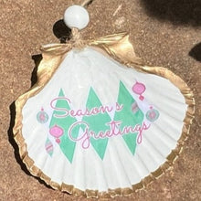 Load image into Gallery viewer, Retro Christmas Shells
