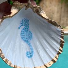 Load image into Gallery viewer, Sea Creature Hanging Shells