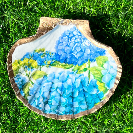 Hydrangea Seashell Trinket Dish – Coastal Hydrangea Decor