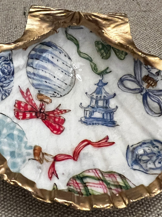 Chinoiserie Christmas Trinket Shell