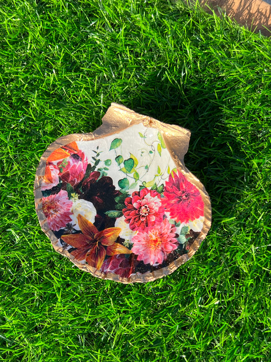 Country Bouquet Trinket Shell