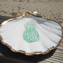 Load image into Gallery viewer, Pineapple Trinket Shell Large
