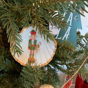 Classic Christmas Hanging Shells